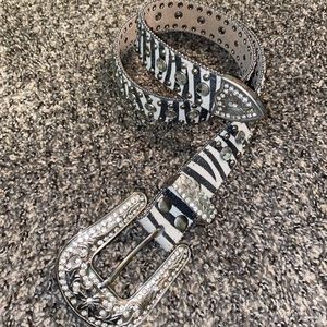 Zebra bling belt